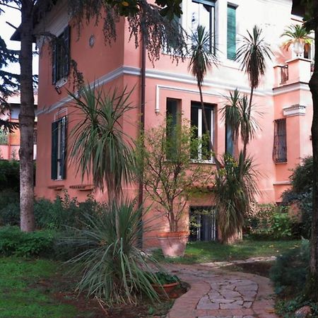 Villino Corbelli B&B Rzym Zewnętrze zdjęcie